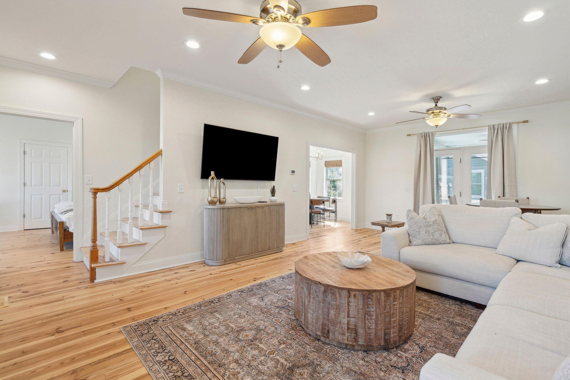 40 Battery Park Road Edisto Island, SC 29438 - Photo 2 of 47 40BatteryParkRd-KeenEyeMarketing-012