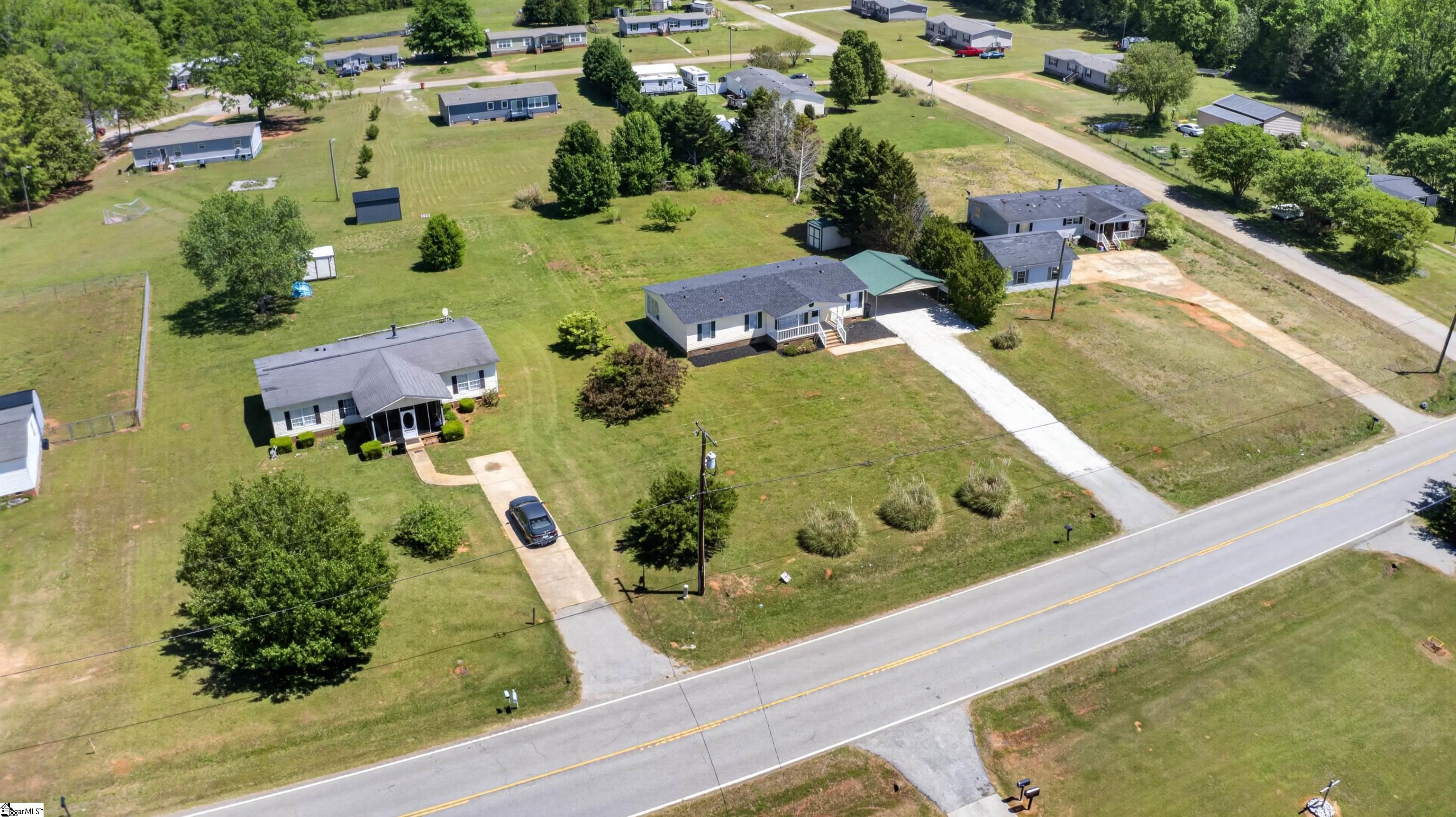 3589 Neely Ferry Road Laurens, SC 29360 - Photo 38 of 49