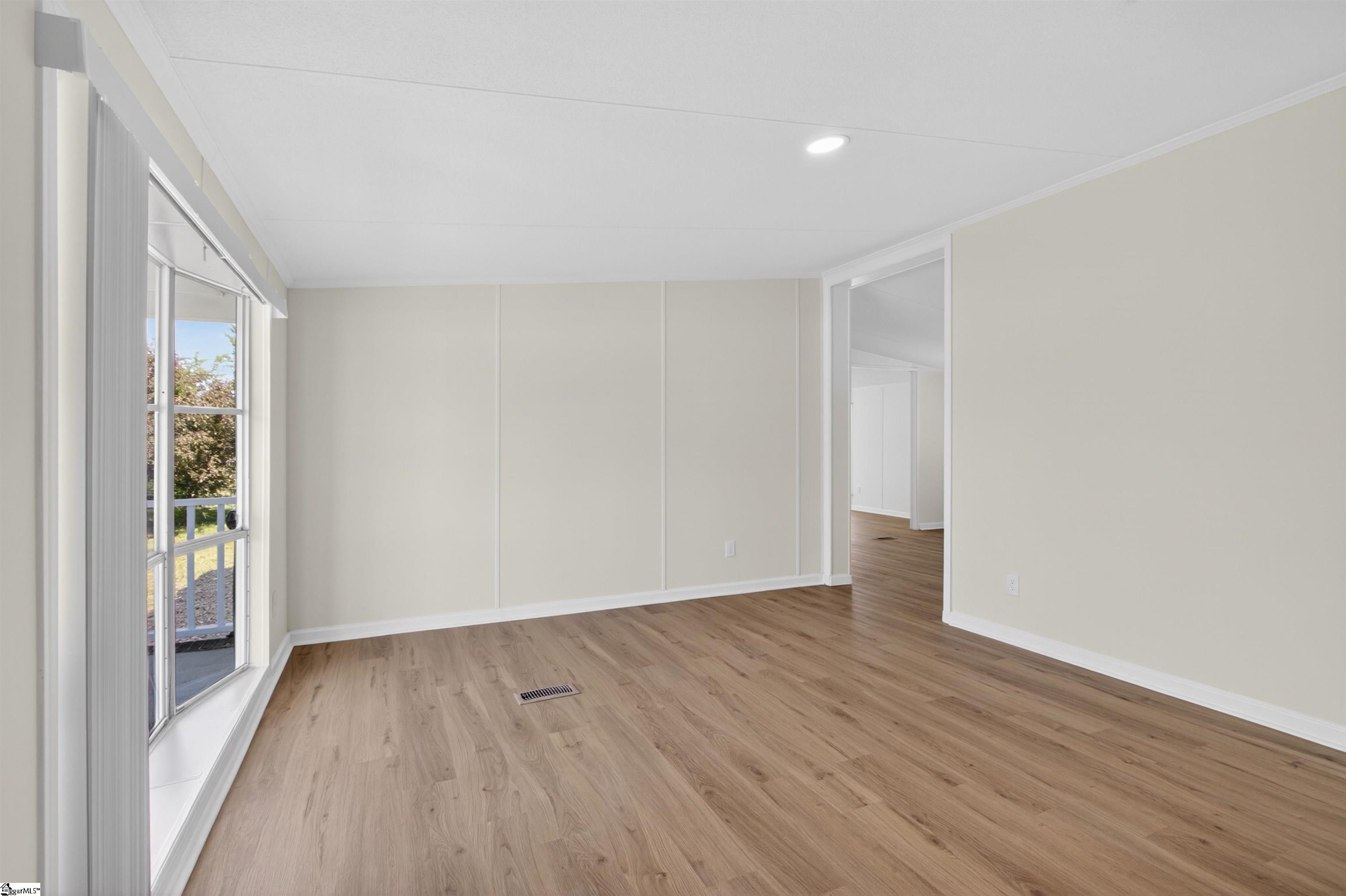 3589 Neely Ferry Road Laurens, SC 29360 - Photo 5 of 49