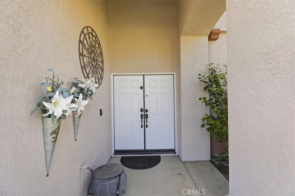 12563 Avocado Way Riverside, CA 92503 - Photo 14 of 72 Gallery Image 14