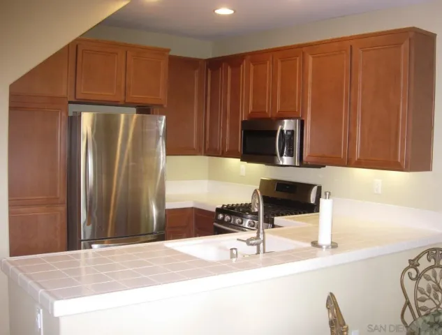 $599,000 | 16935 Laurel Hill Lane, Unit 171, San Diego, CA 92127