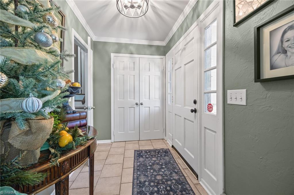 1614 Milan Road Greensboro, NC 27410 - Photo 5 of 49