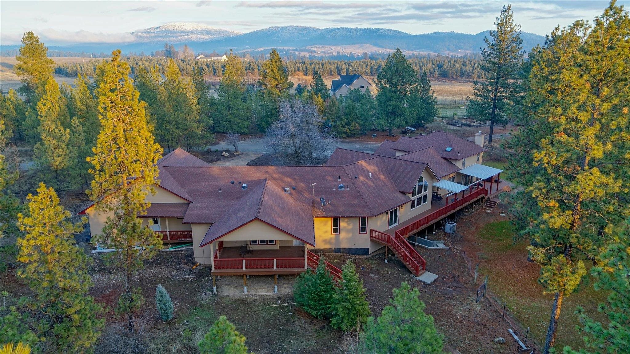 12912 East Gibbs Road Mica, WA 99023 - Photo 36 of 50