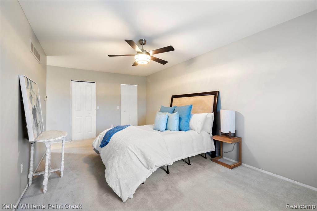 1811 Henbert Road West Bloomfield, MI 48324 - Photo 23 of 54 Gallery Image 23