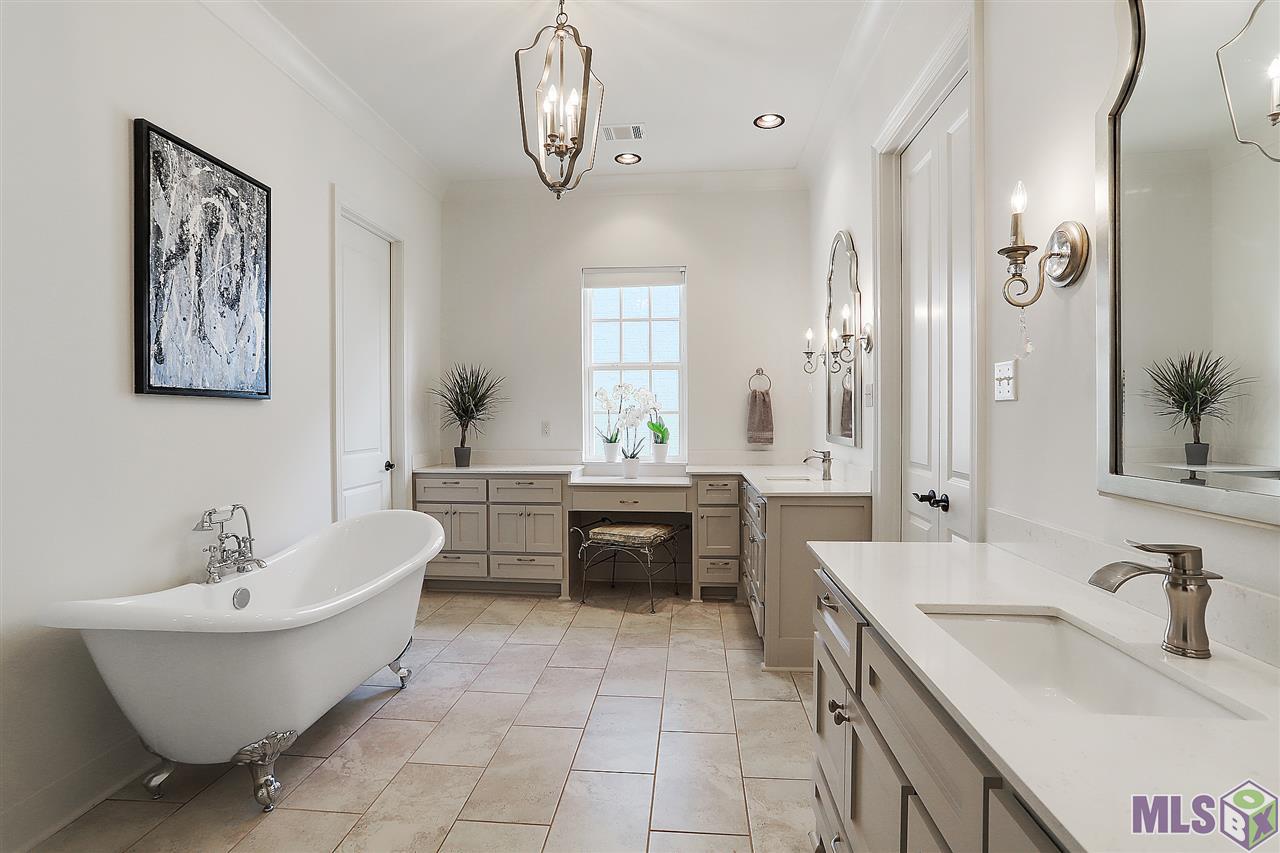 3657 Rue D Orleans Baton Rouge, LA 70810 - Photo 12 of 27