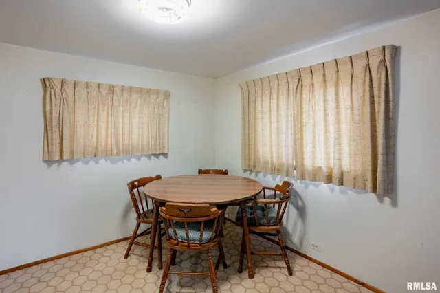 $139,000 | 1720 Camp Cedar Point Lane, Makanda, IL 62958