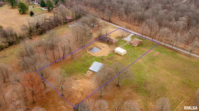 $139,000 | 1720 Camp Cedar Point Lane, Makanda, IL 62958