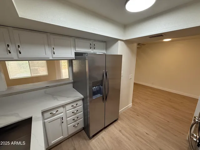 $2,350 | 1623 East Bluefield Avenue, Phoenix, AZ 85022