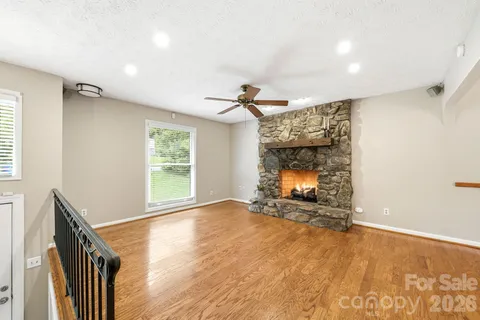 $555,000 | 337 Woody Lane, Asheville, NC 28804