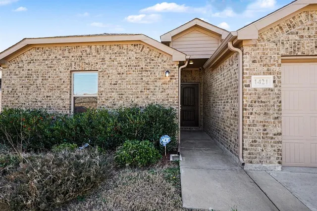 $1,550 | 1421 Warringwood Drive, Greenville, TX 75402