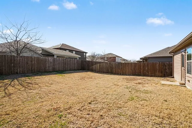 $1,550 | 1421 Warringwood Drive, Greenville, TX 75402