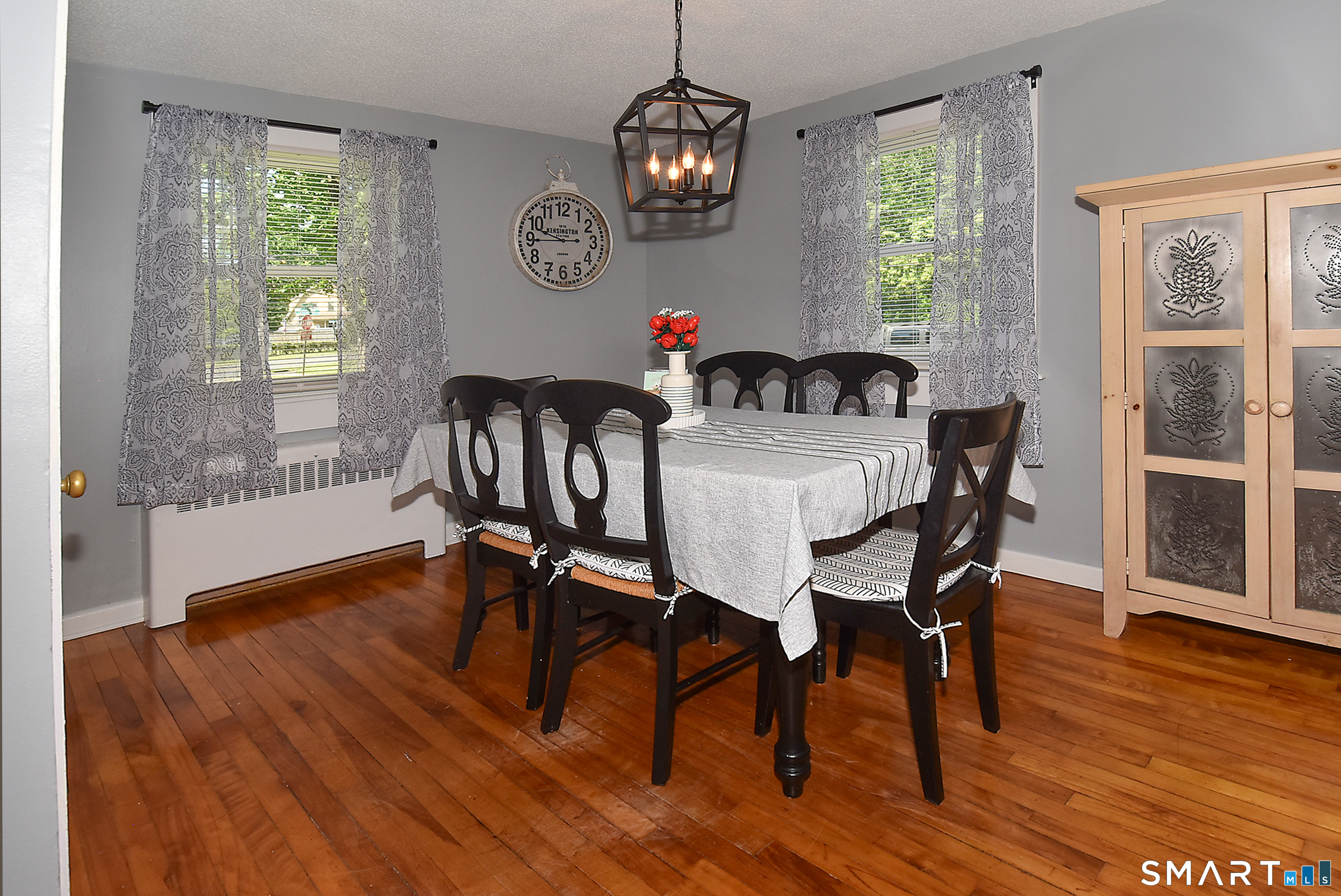 82 Rood Avenue Windsor, CT 06095 - Photo 11 of 29