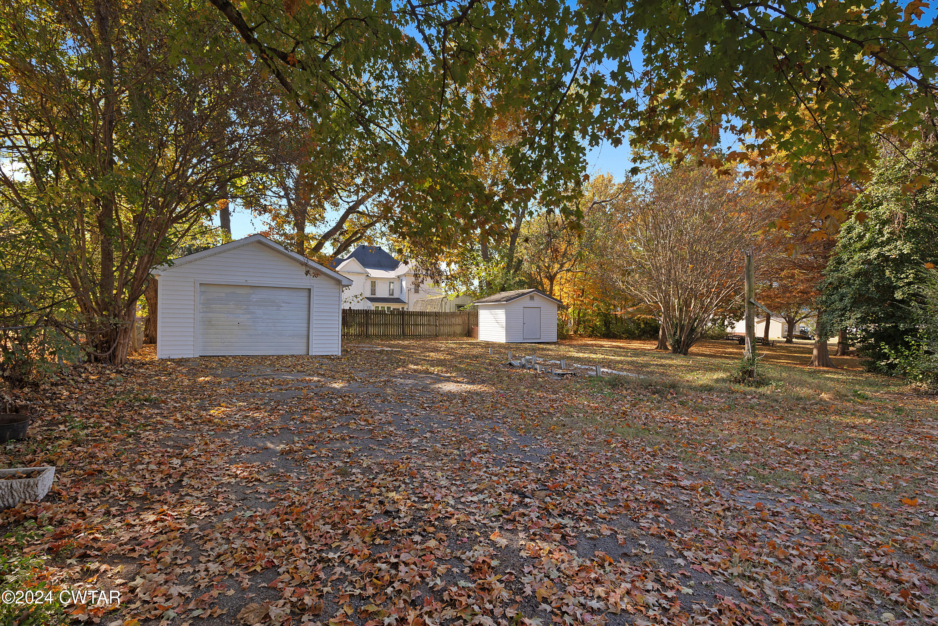 309 West Knox Street Rutherford, TN 38369 - Photo 3 of 16 a view of a outdoor space with deck and tree