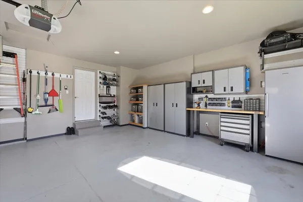 $835,000 | 17404 Springview Lane, Nine Mile Falls, WA 99026