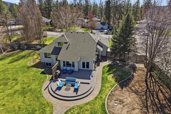 $835,000 | 17404 Springview Lane, Nine Mile Falls, WA 99026
