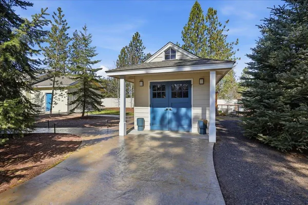 $835,000 | 17404 Springview Lane, Nine Mile Falls, WA 99026