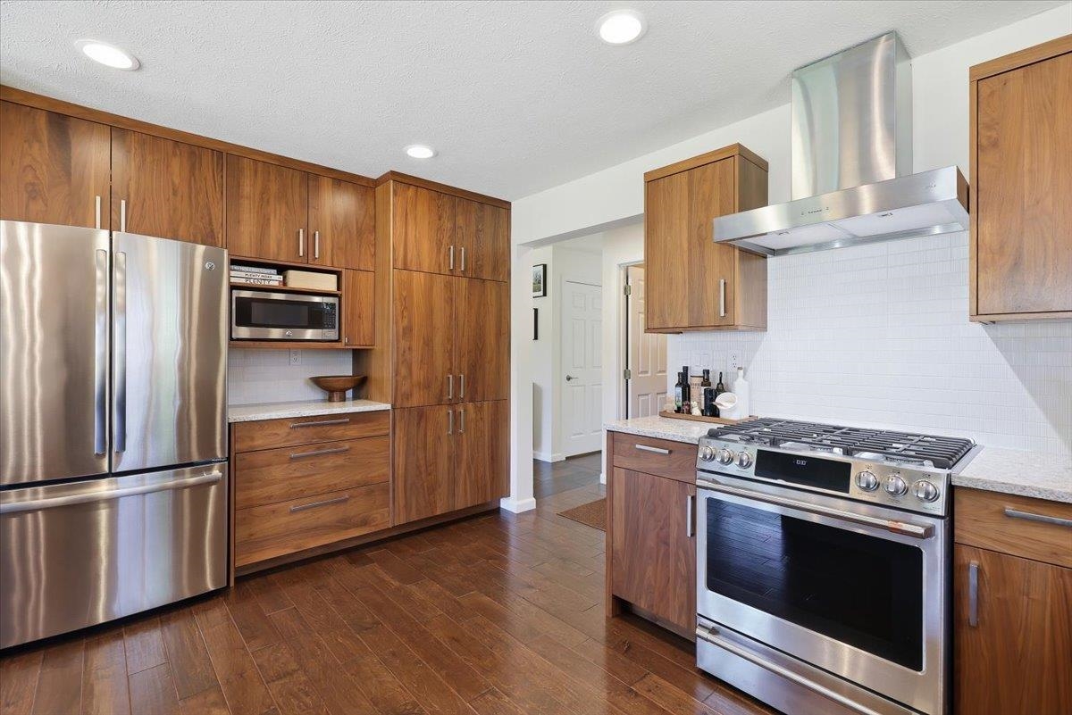 17404 Springview Lane Nine Mile Falls, WA 99026 - Photo 4 of 49