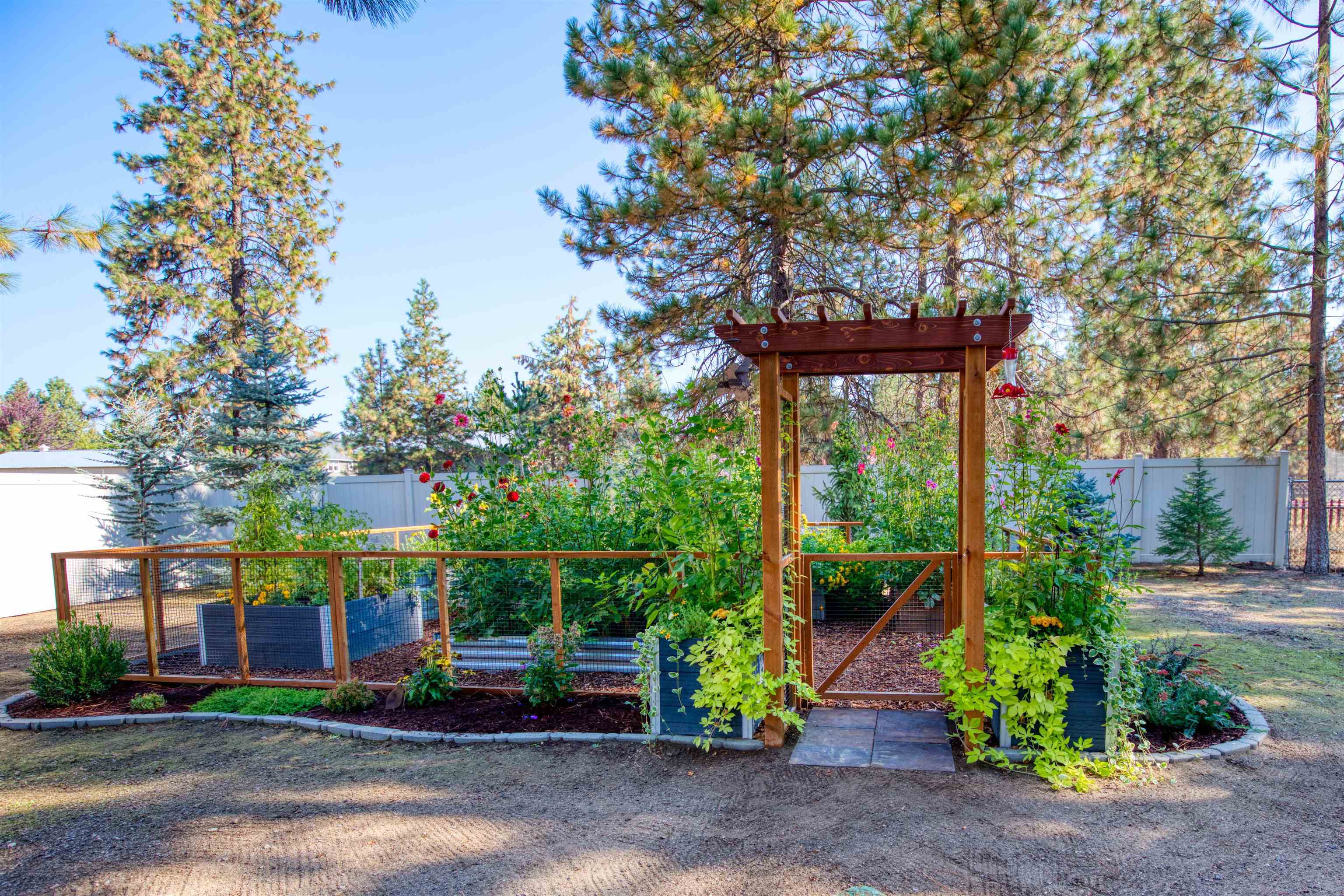 17404 Springview Lane Nine Mile Falls, WA 99026 - Photo 41 of 49