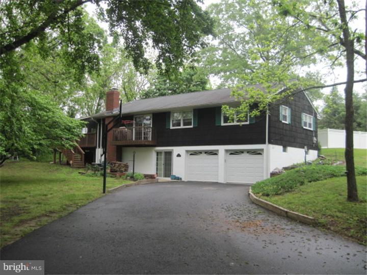40 Tattletown Road Hamilton, NJ 08620 - Photo 3 of 22 Exterior Back