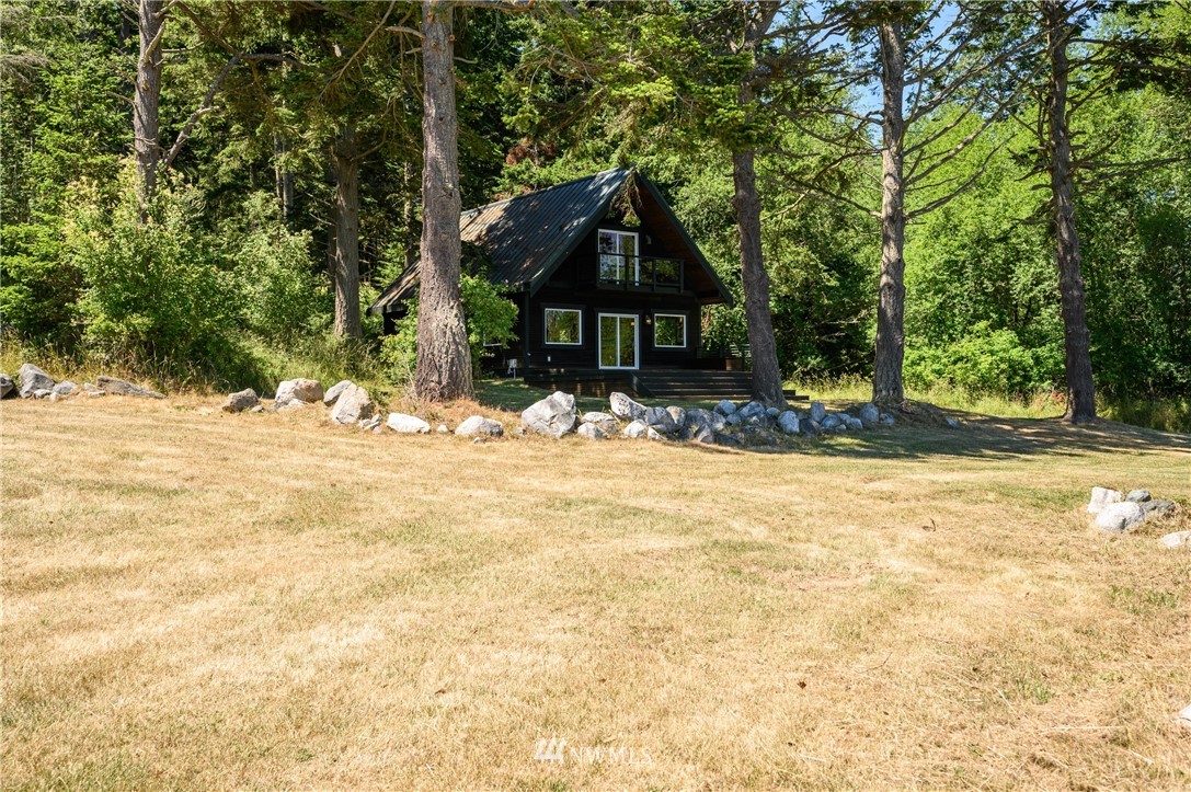 594 Thatcher Pass Road Decatur Island, WA 98221 - Photo 4 of 23
