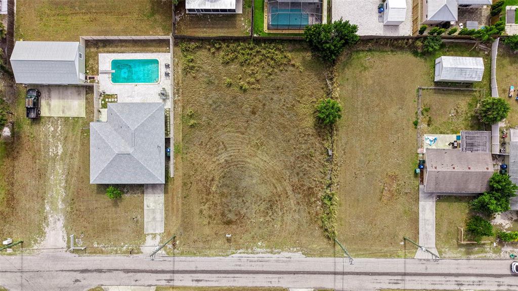 1738 Wharf Road Sarasota, FL 34231 - Photo 9 of 15