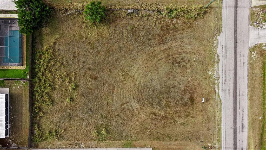 1738 Wharf Road Sarasota, FL 34231 - Photo 10 of 15