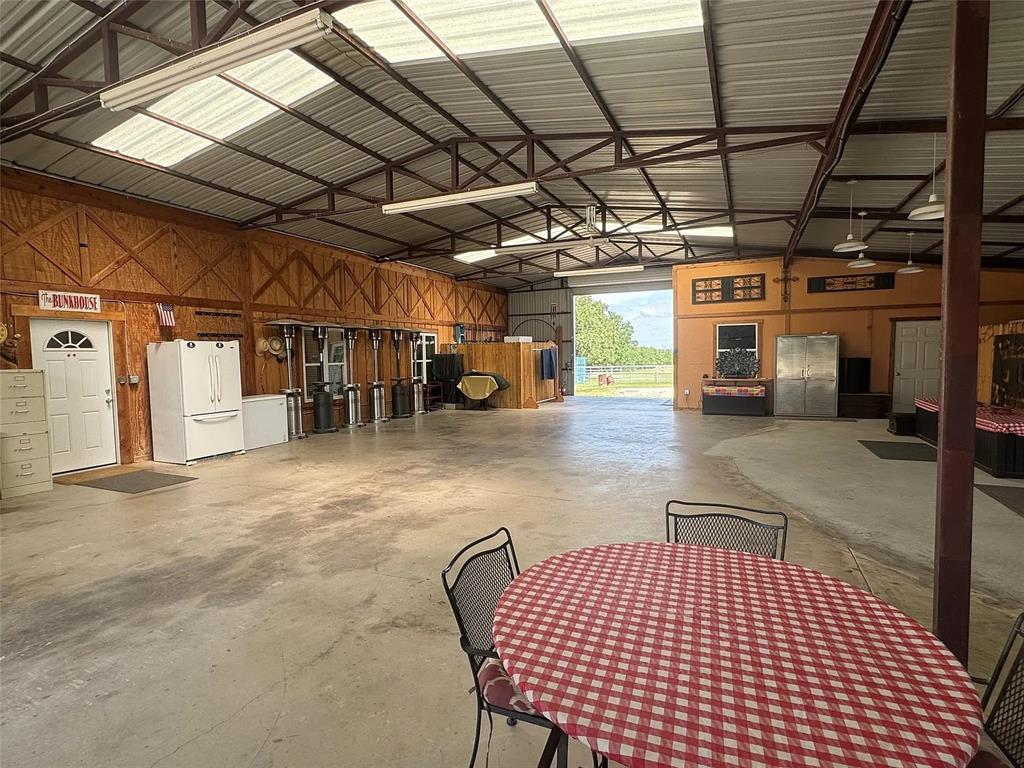 125 B Rolling Bnd Road Alvord, TX 76225 - Photo 21 of 34