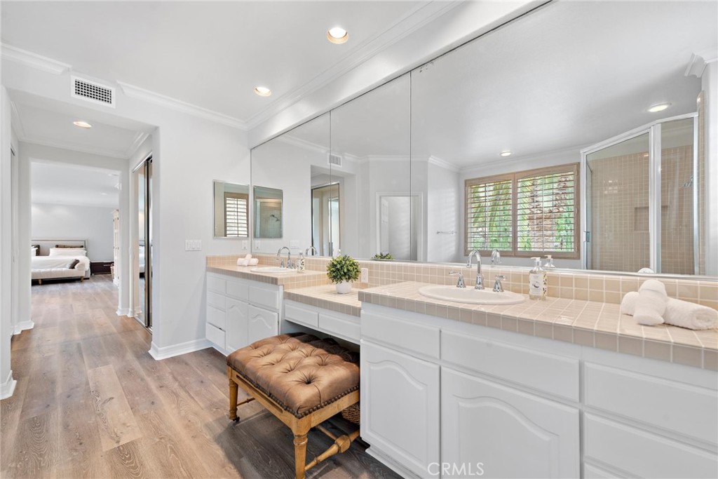 1 Meryton Irvine, CA 92603 - Photo 28 of 40