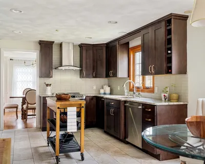 $1,095,000 | 6 Castle Clare Circle, Wakefield, MA 01880