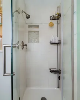 $1,095,000 | 6 Castle Clare Circle, Wakefield, MA 01880