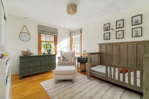 $1,095,000 | 6 Castle Clare Circle, Wakefield, MA 01880