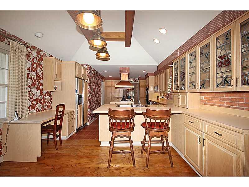 1920 Highgate Road Upper St. Clair, PA 15241 - Photo 13 of 21 Kitchen.