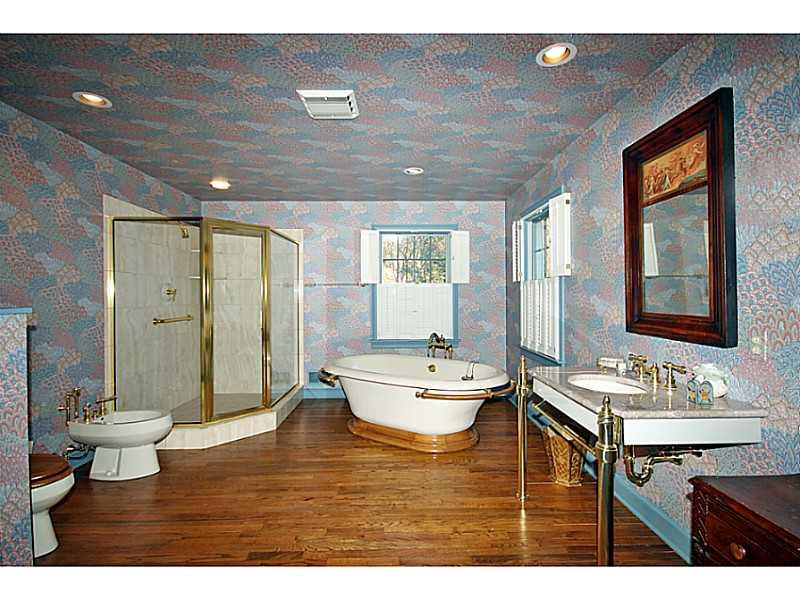 1920 Highgate Road Upper St. Clair, PA 15241 - Photo 16 of 21 Master Bath/Spa.