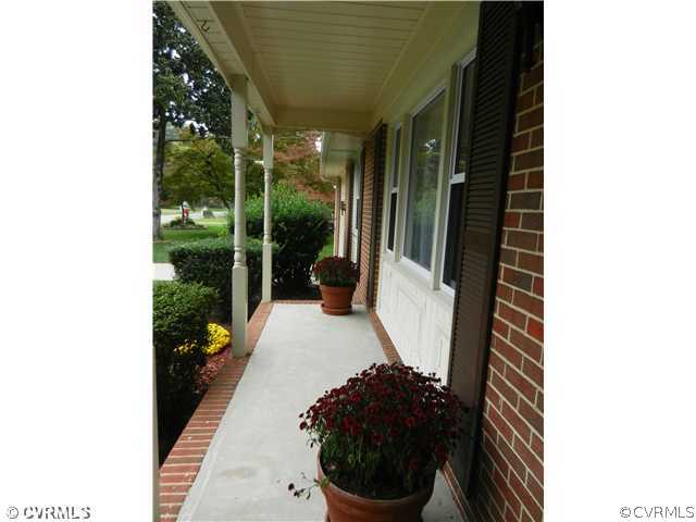 1312 Covington Road Colonial Heights, VA 23834 - Photo 2 of 24 a view of balcony