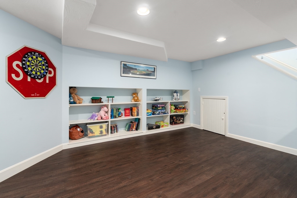 177 Plympton Road Sudbury, MA 01776 - Photo 32 of 40