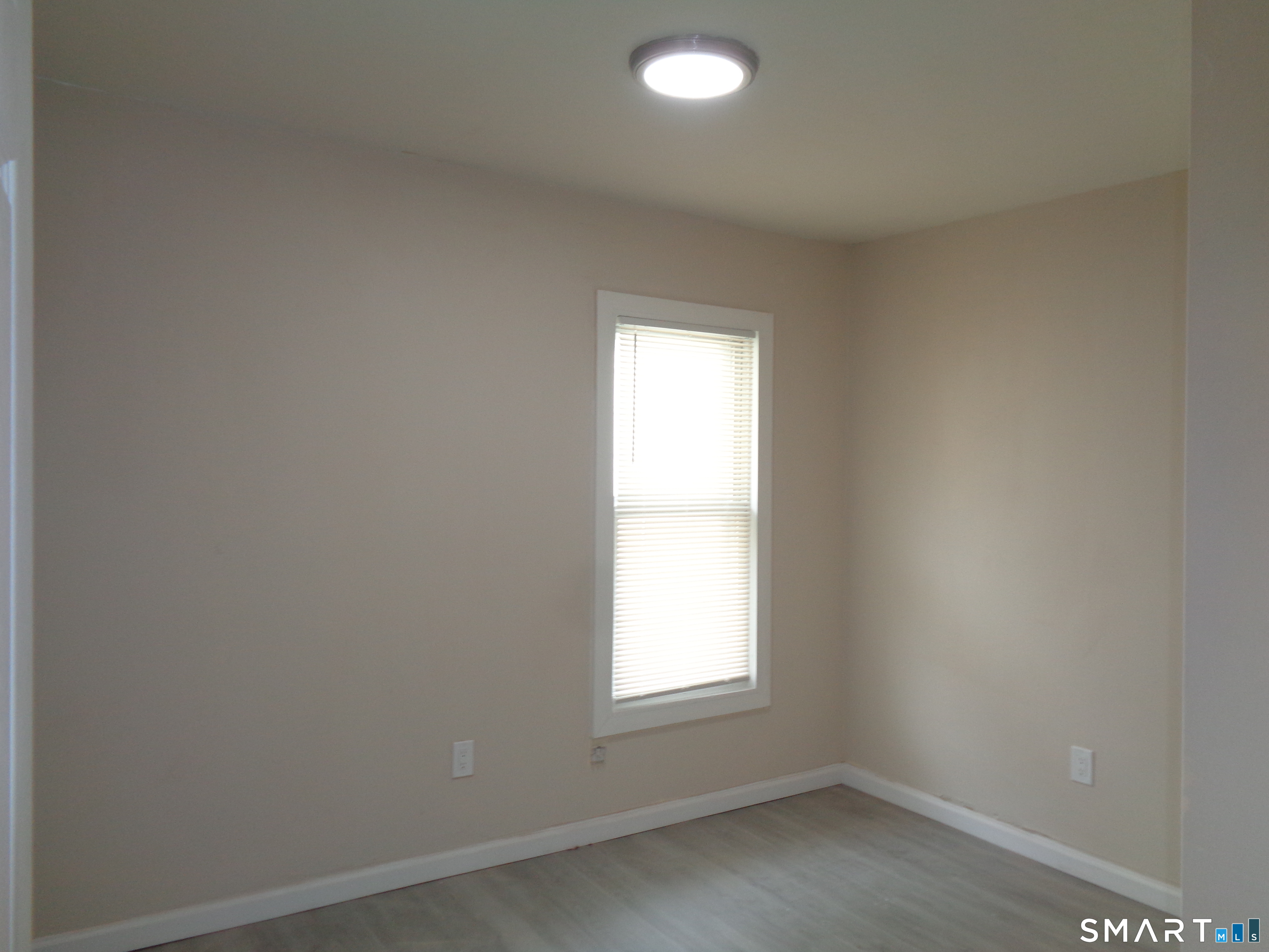 92 Smith Street Derby, CT 06418 - Photo 14 of 27 Main Level Bedroom