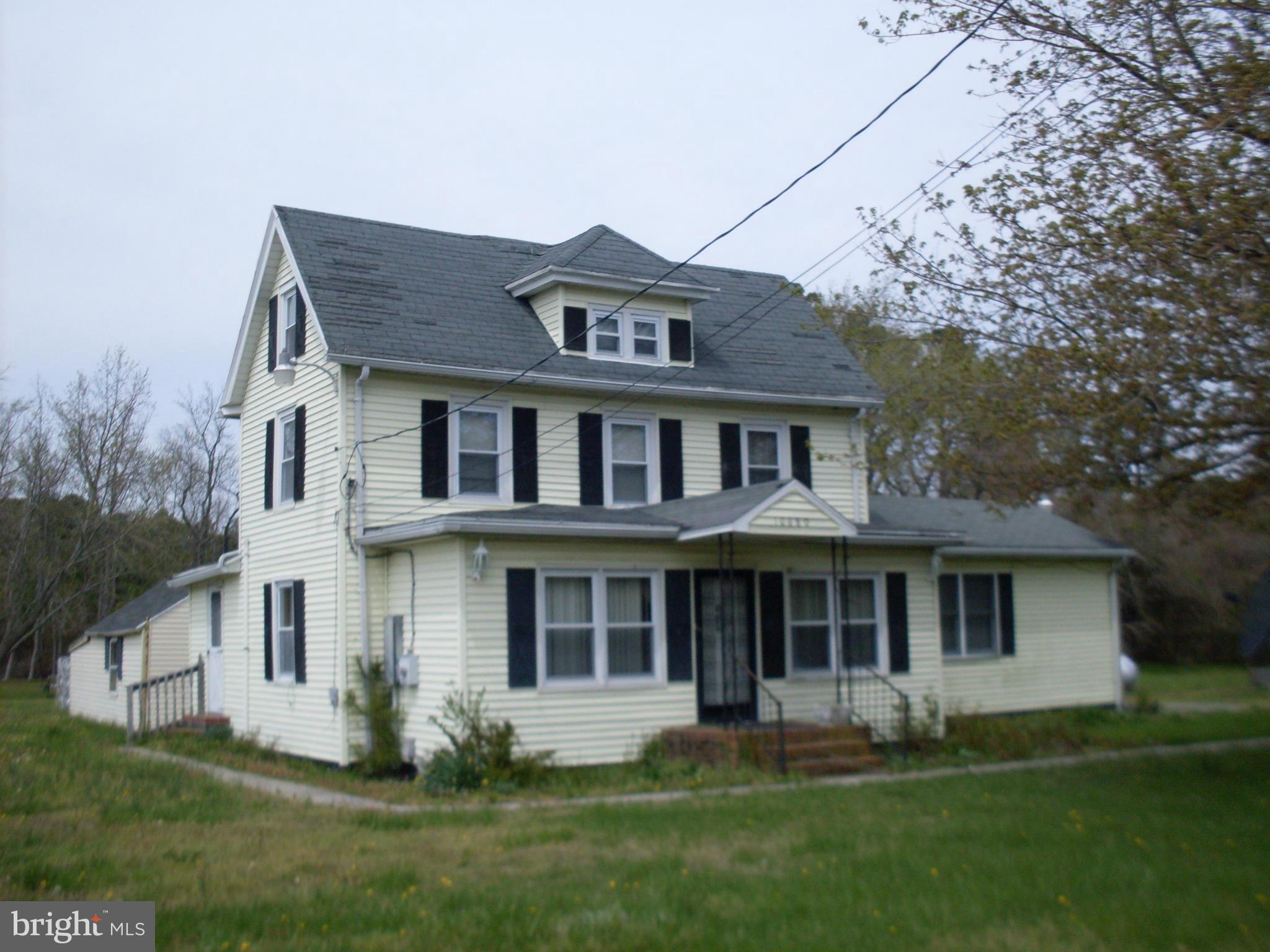 Exterior (Front)
