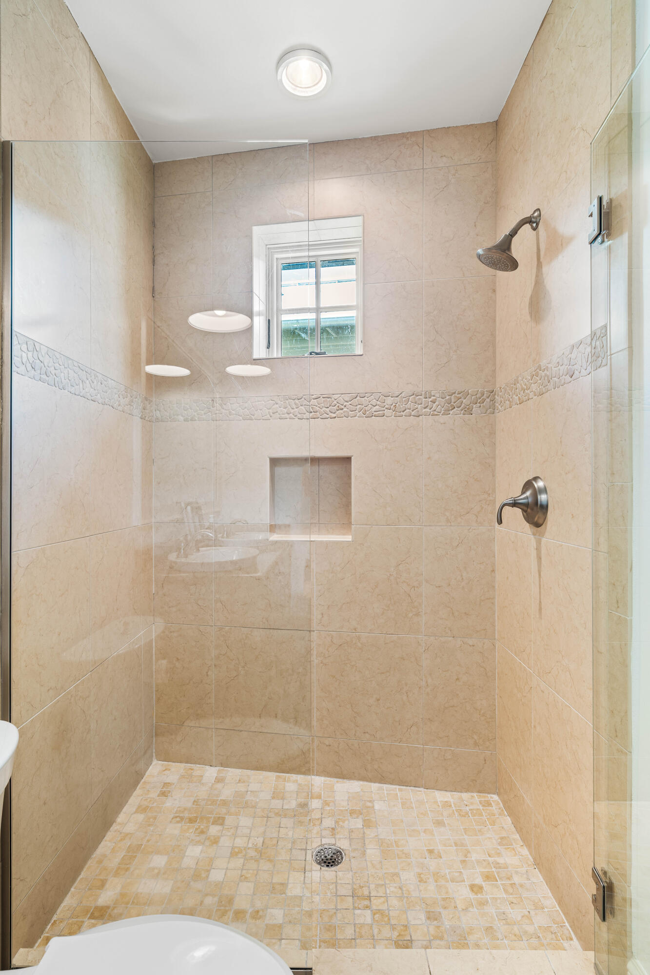 77 Wiggle Lane Inlet Beach, FL 32461 - Photo 27 of 56 En suite bath