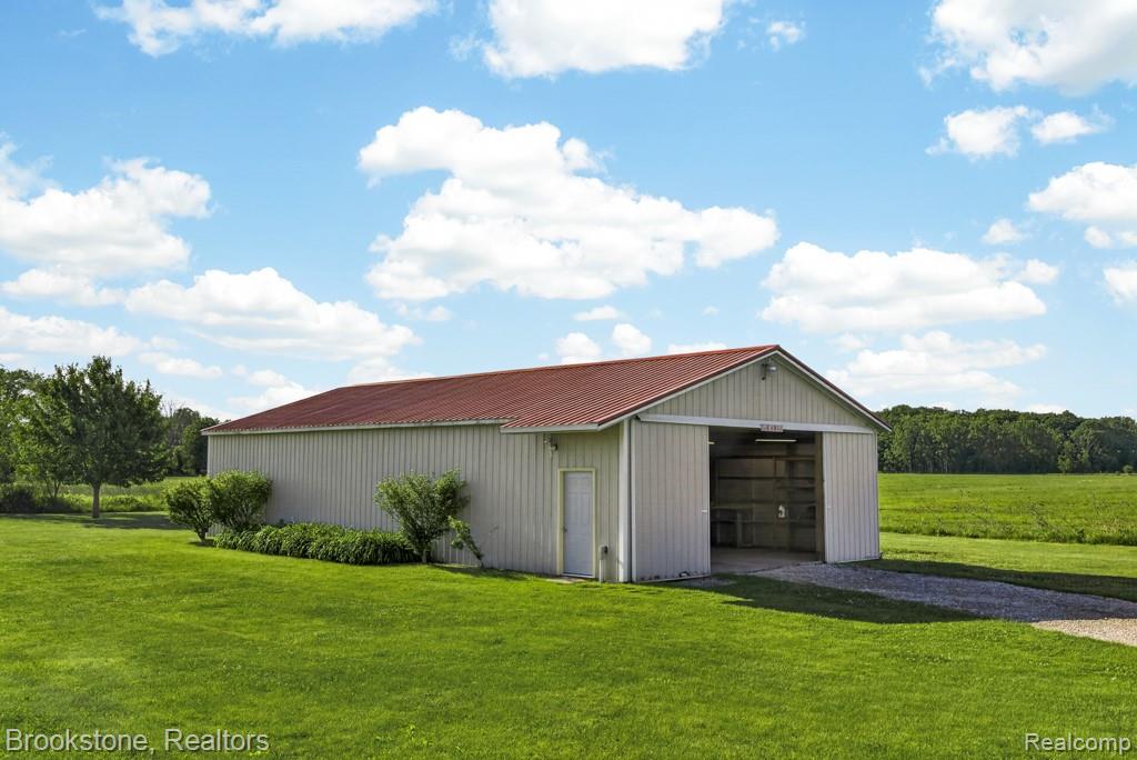 62580 Omo Road New Haven, MI 48048 - Photo 39 of 42 House_Omo-41.jpg