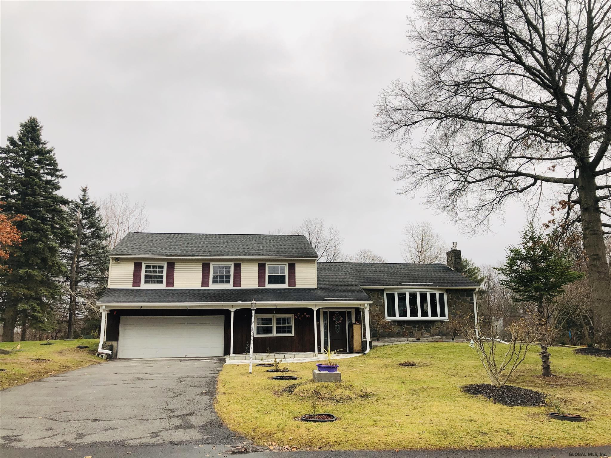 1282 Hawthorn Road Niskayuna, NY 12309 - Photo 1 of 35 Photo 1