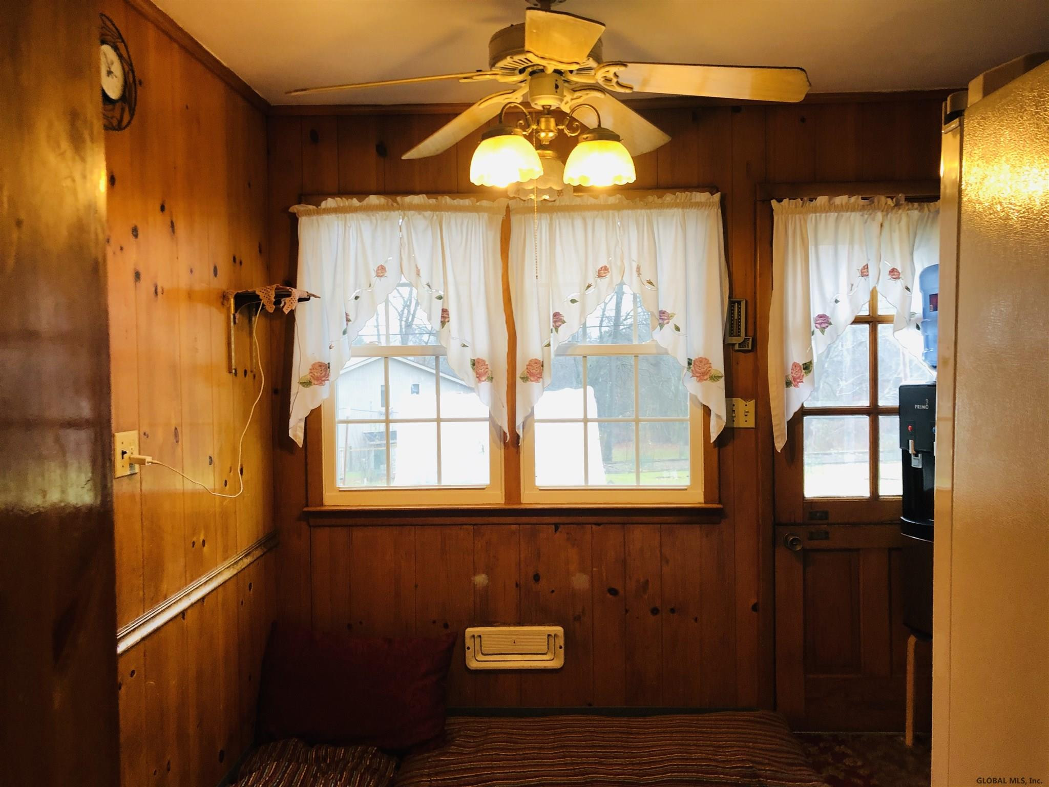 1282 Hawthorn Road Niskayuna, NY 12309 - Photo 12 of 35 Photo 12