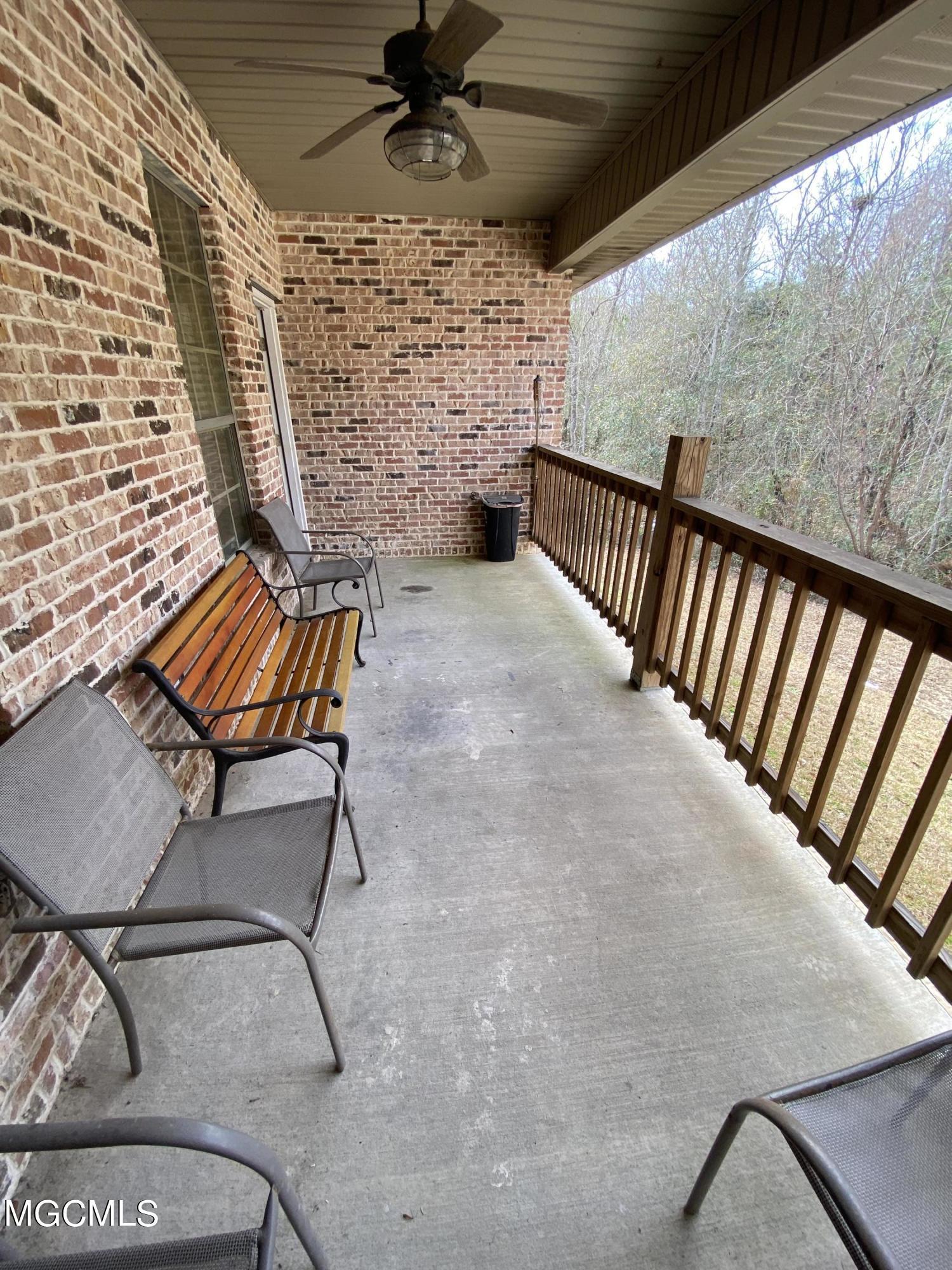 3521 Old Shell Landing Road Ocean Springs, MS 39564 - Photo 6 of 41 IMG_4873