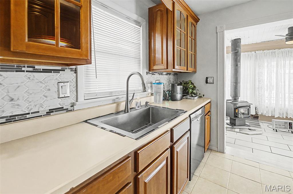 1102 Sheehan Lane Alton, IL 62002 - Photo 20 of 39