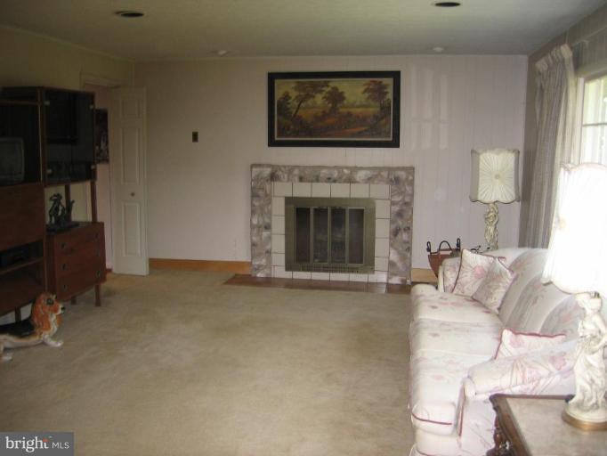 12823 Teaberry Road Silver Spring, MD 20906 - Photo 12 of 13 Recreation Room