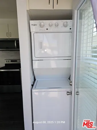 $2,295 | 3416 West 74th Street, Los Angeles, CA 90043