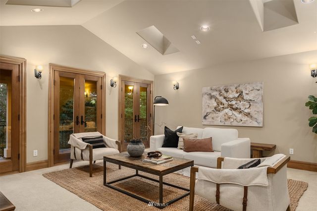 $4,450,000 | 9804 Northeast 15th Street, Bellevue, WA 98004