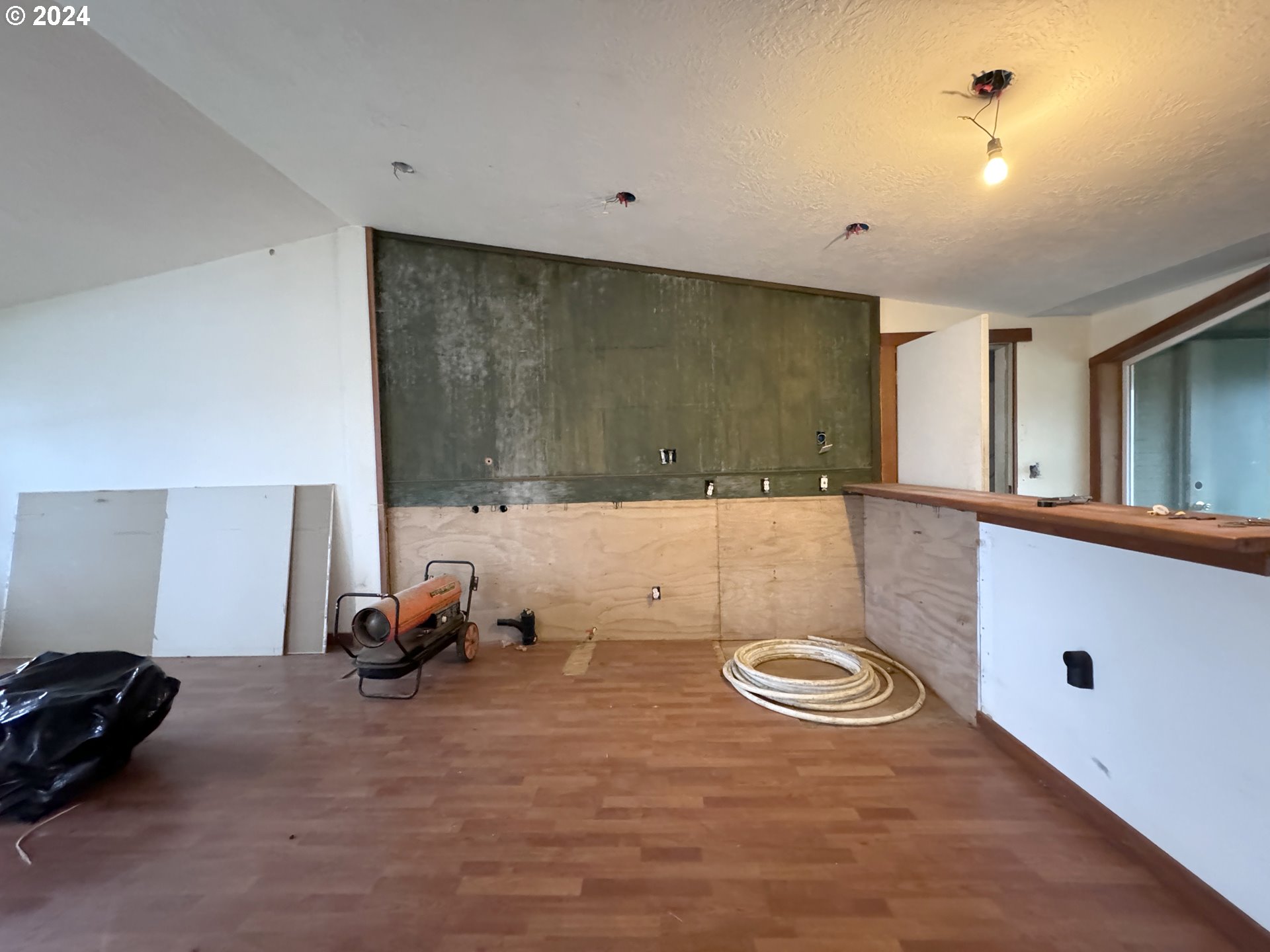 92343 Clover Road Astoria, OR 97103 - Photo 12 of 16 Gallery Image 12