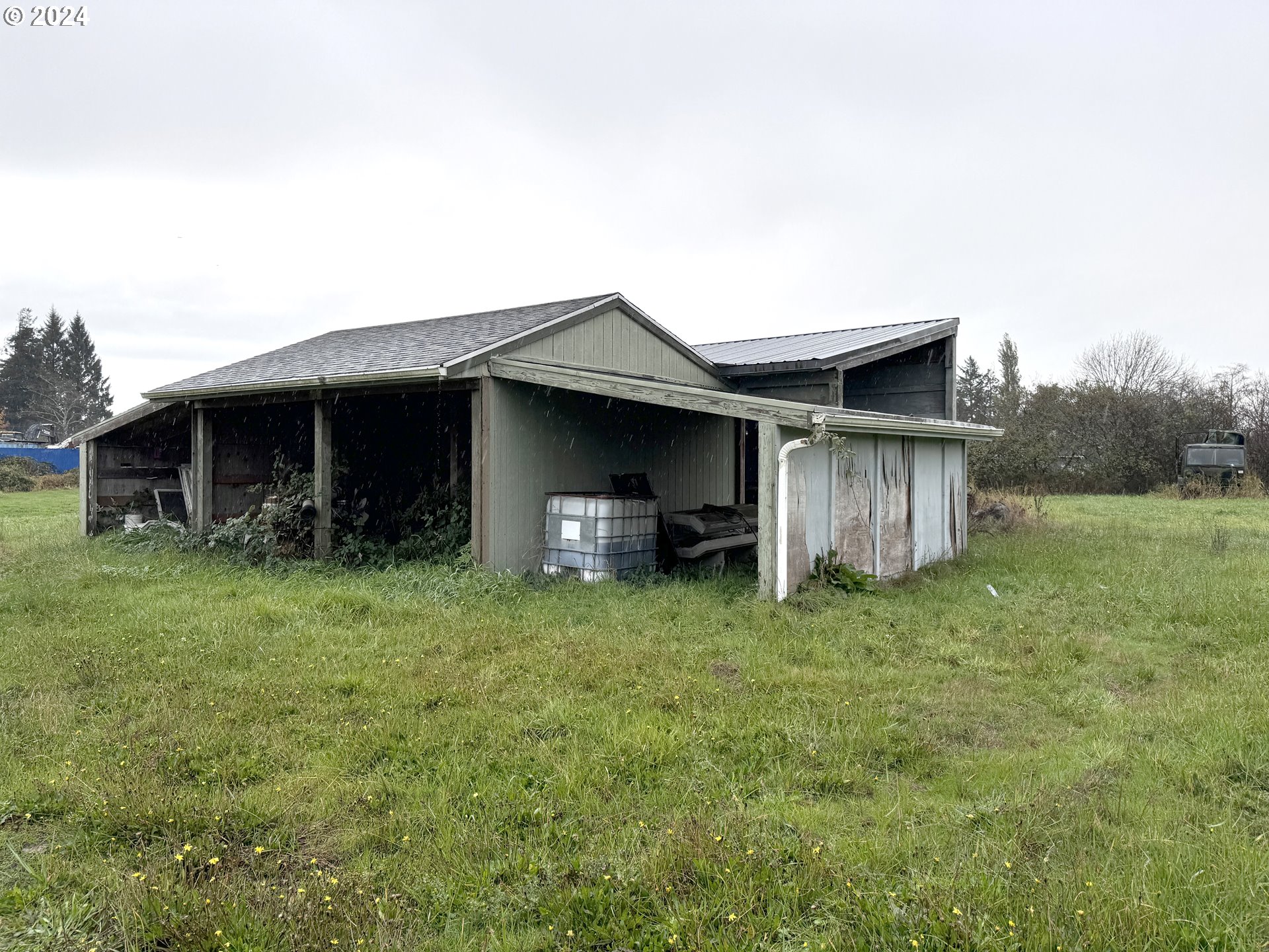 92343 Clover Road Astoria, OR 97103 - Photo 5 of 16 Gallery Image 5