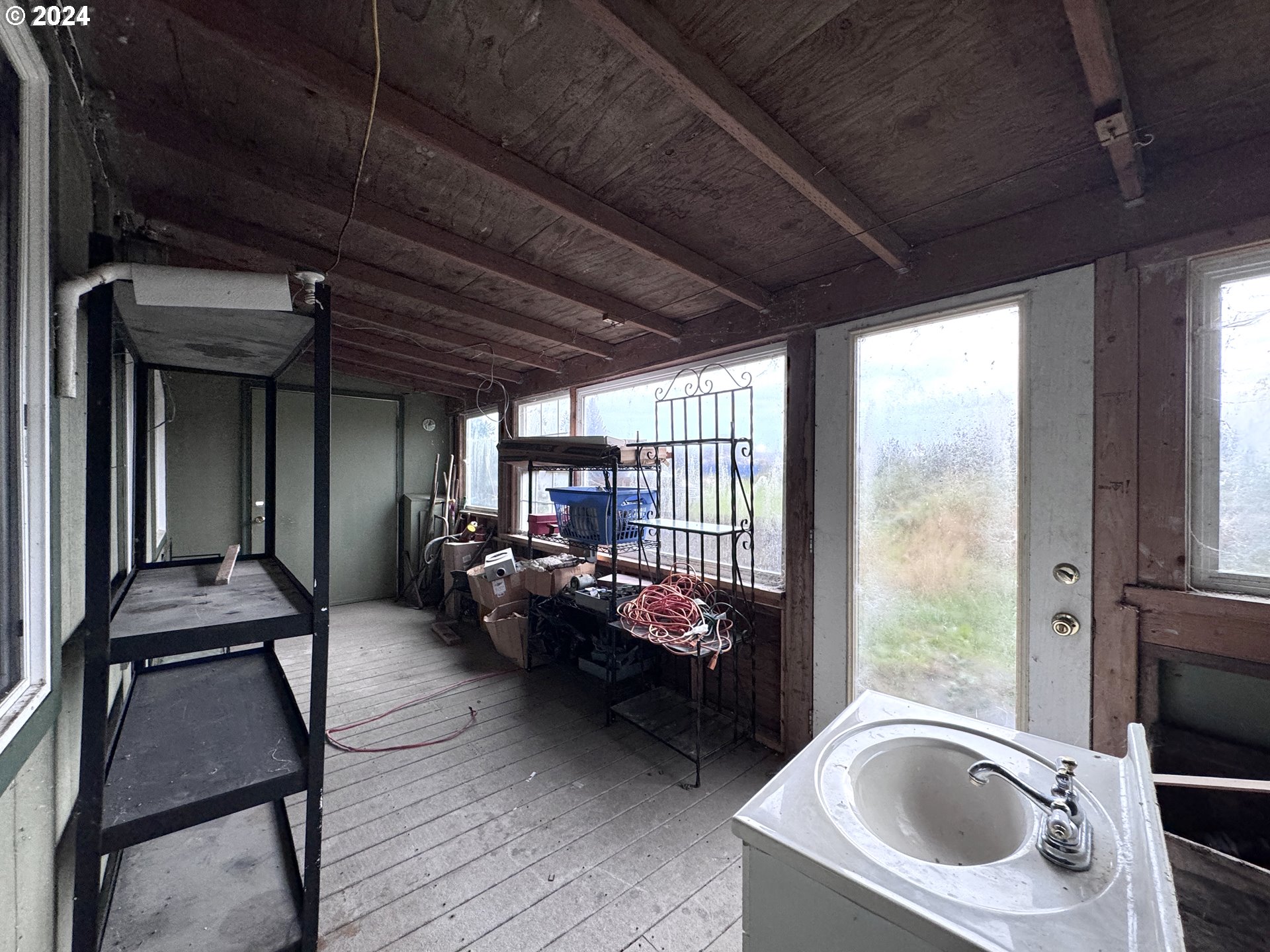 92343 Clover Road Astoria, OR 97103 - Photo 9 of 16 Gallery Image 9