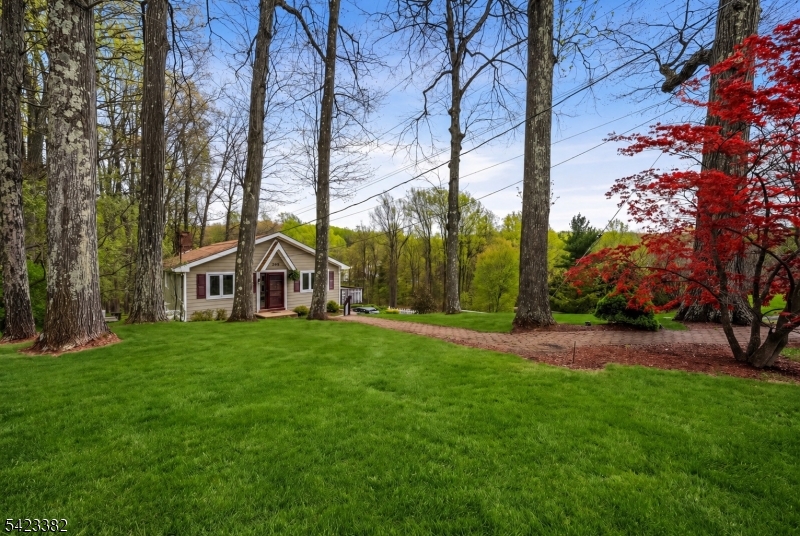 205 Old Center Grove Road Randolph, NJ 07869 - Photo 2 of 20